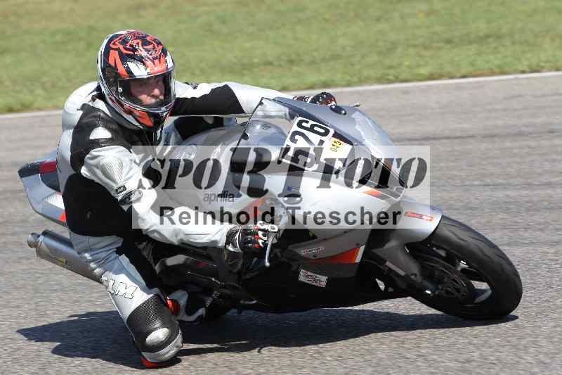 /44 09.08.2025 Plüss Moto Sport ADR/Freies Fahren/526